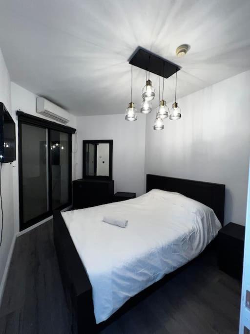 Apartamento Lake Breeze Of Tiberíades Exterior foto